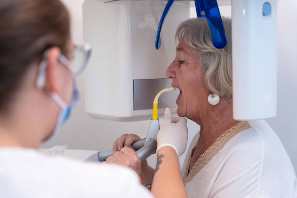 Best Emergency Tooth Extraction  in Chinook, MT